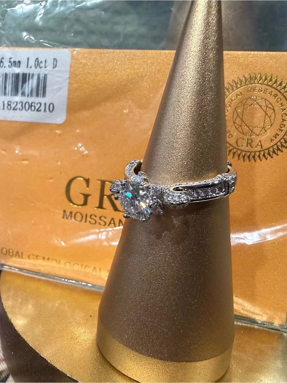 N/A moissanite ring